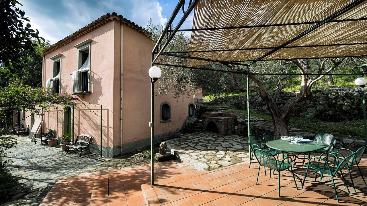 Photo of Outdoor in Mitogio