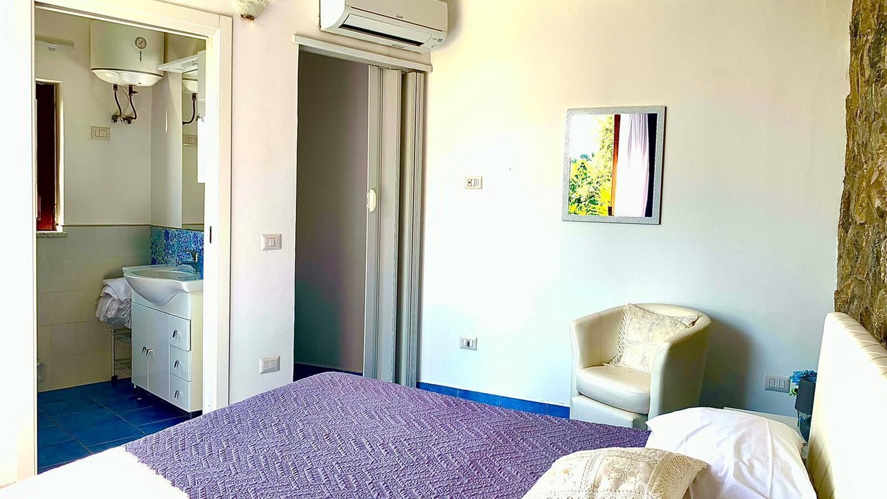 Photo of Bedroom in Massa Lubrense