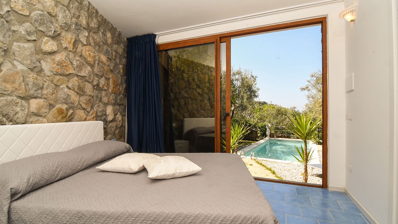 Photo of Bedroom in Massa Lubrense