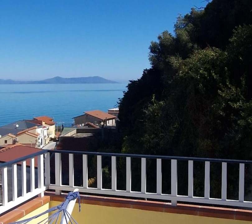 Photo of Patio Balcony in Piraino