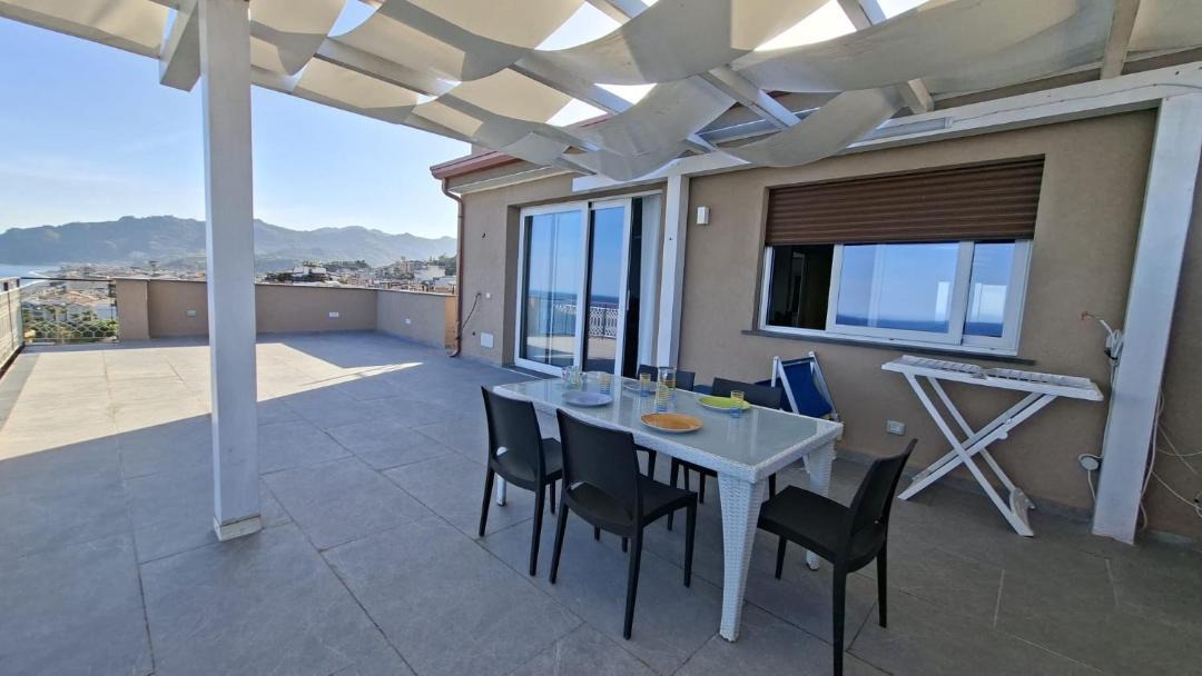Photo of Patio Balcony in Santa Teresa di Riva