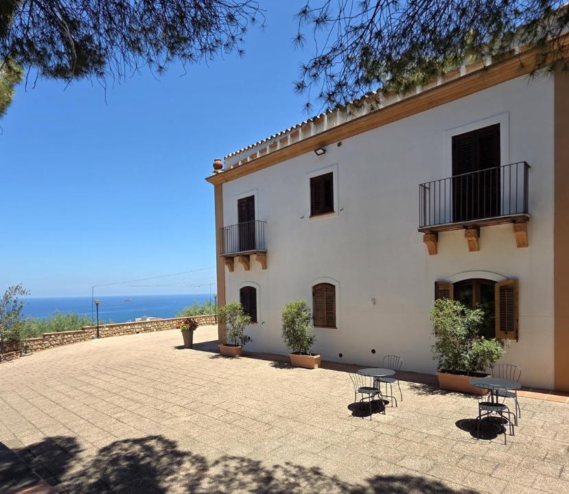Photo of Others in Cefalu