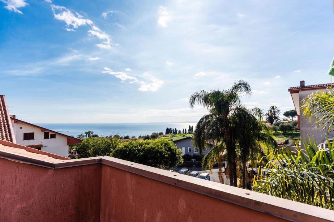 Photo of Patio Balcony in Aci Catena