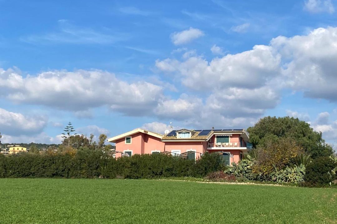 Photo of Others in Sampieri
