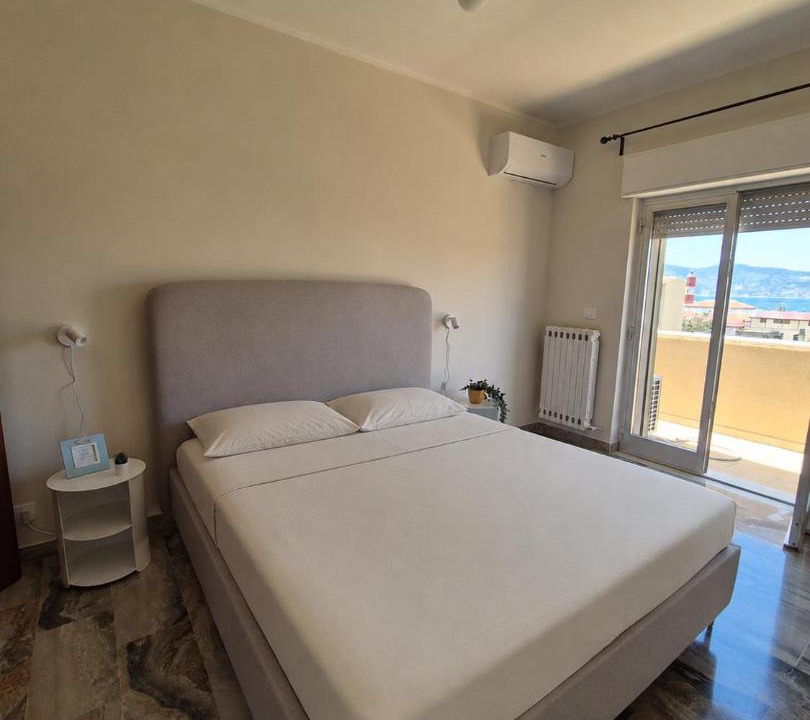 Photo of Bedroom in Villa San Giovanni
