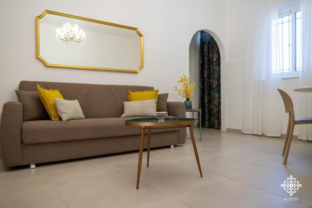 Photo of Livingroom in Syracuse