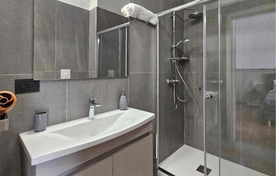 Photo of Bathroom in Crotone