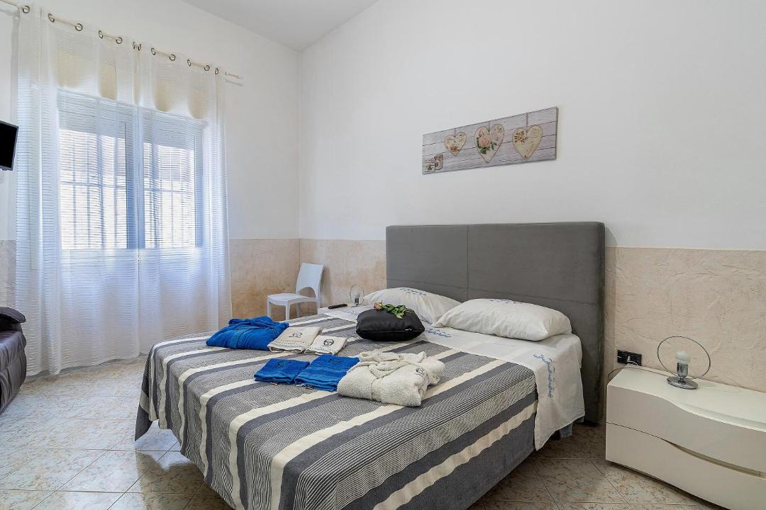Photo of Bedroom in Avola