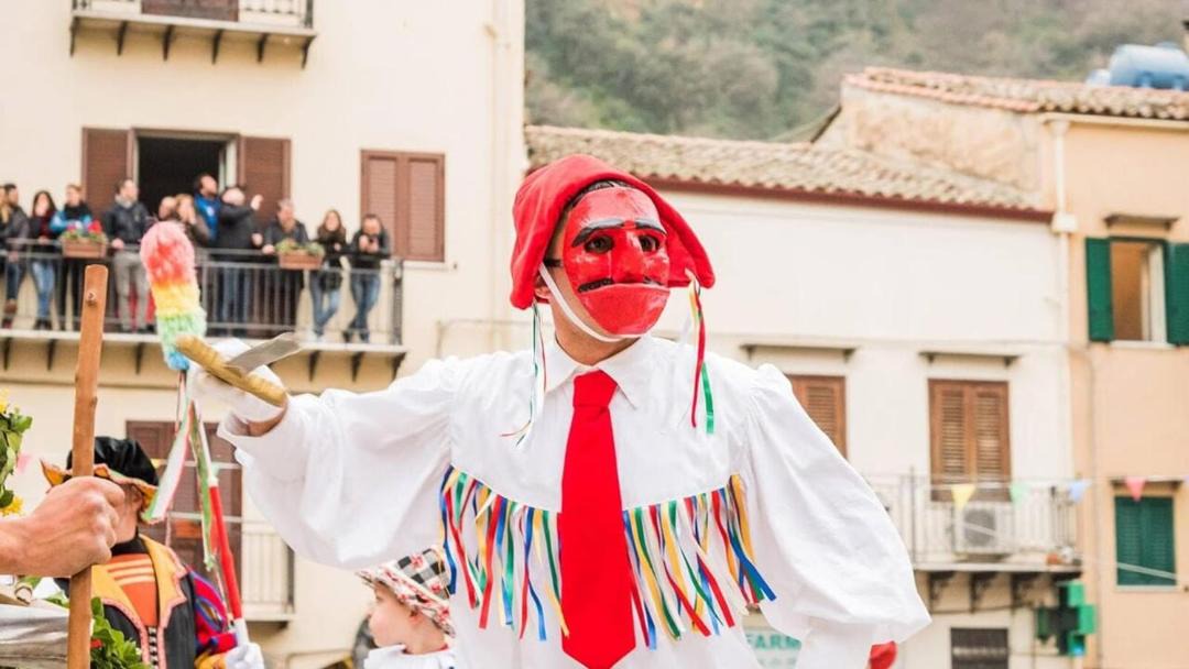Photo of Human In Picture in Mezzojuso