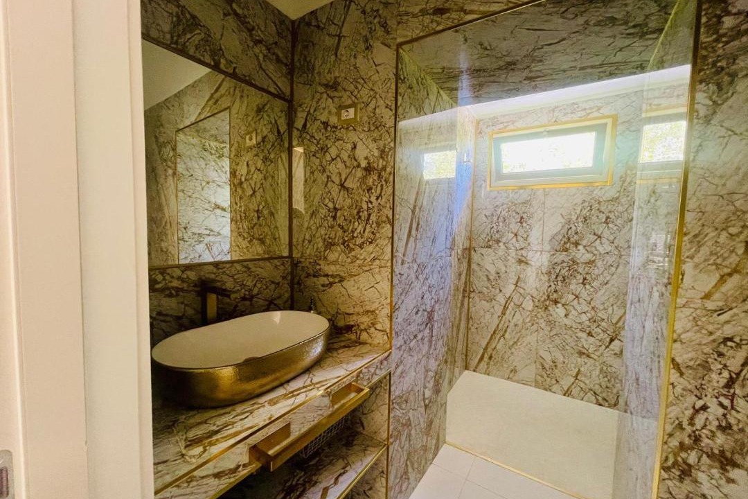 Photo of Bathroom in Francofonte