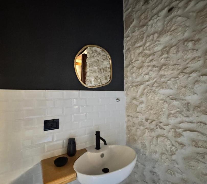 Photo of Bathroom in Martone