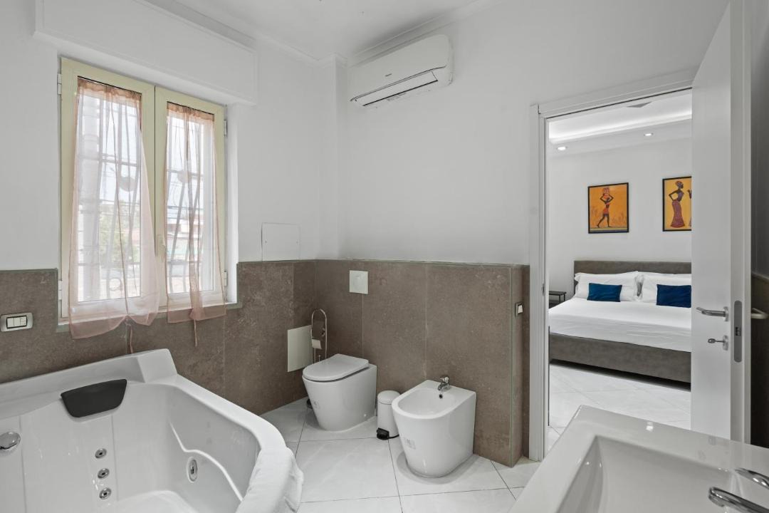 Photo of Bathroom in Torre Annunziata