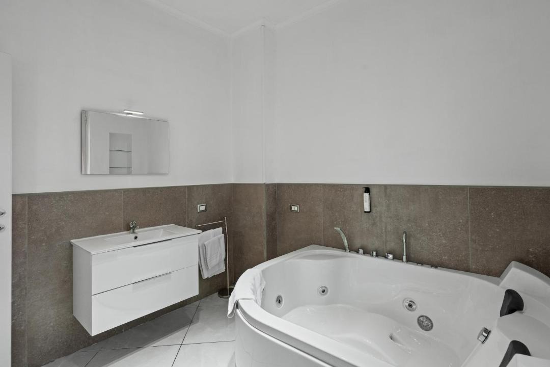 Photo of Bathroom in Torre Annunziata