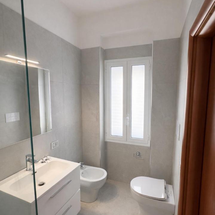 Photo of Bathroom in Gela