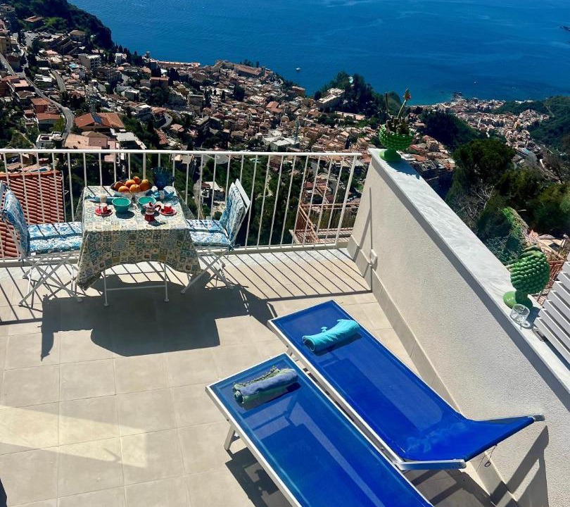 Photo of Patio Balcony in Castelmola