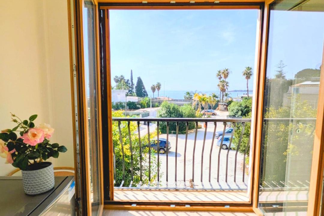 Photo of Patio Balcony in Fontane Bianche