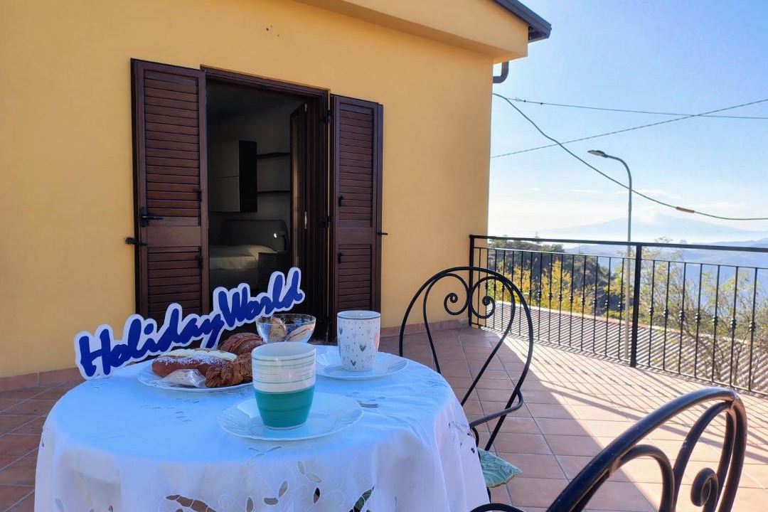Photo of Patio Balcony in Bova