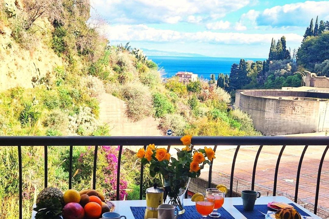 Photo of Patio Balcony in Taormina