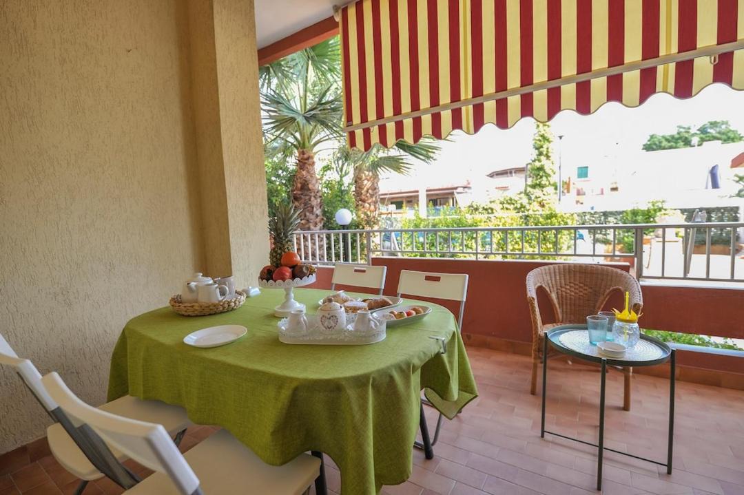 Photo of Patio Balcony in Lido Manfria