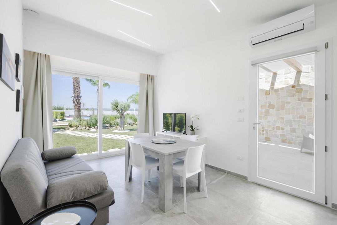 Photo of Others in Syracuse