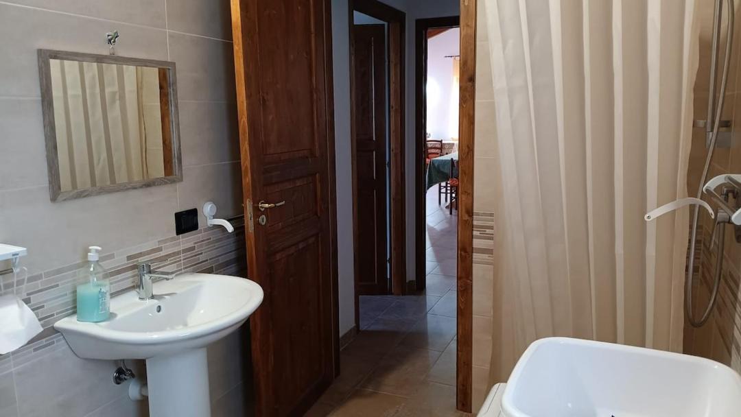 Photo of Bathroom in Ardore