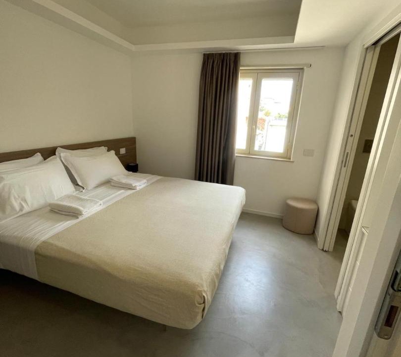Photo of Bedroom in Brolo