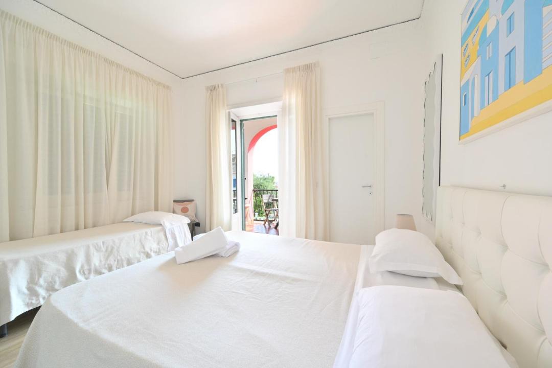 Photo of Bedroom in Ischia Porto