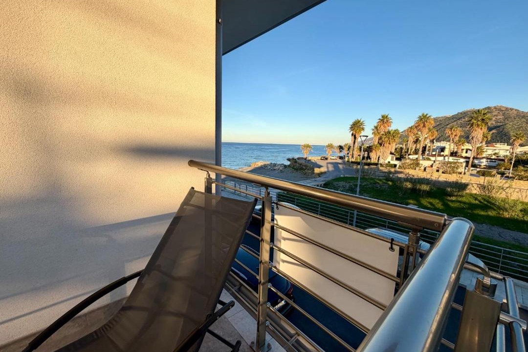 Photo of Patio Balcony in Brolo