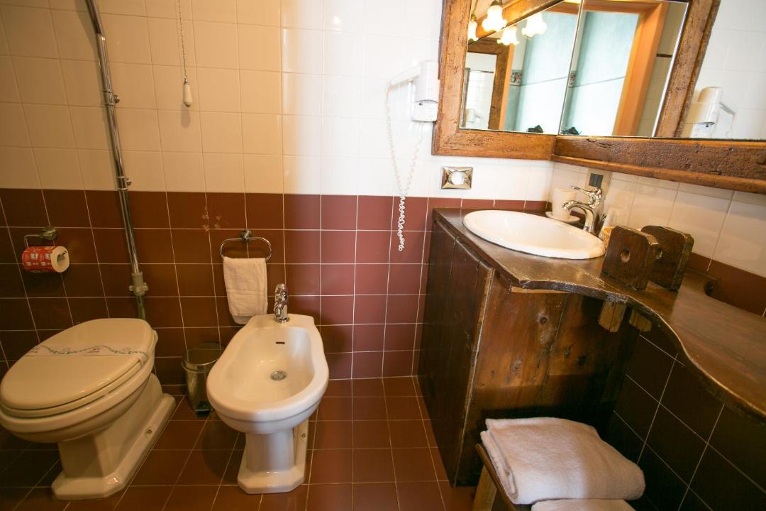 Photo of Bathroom in Ortigia