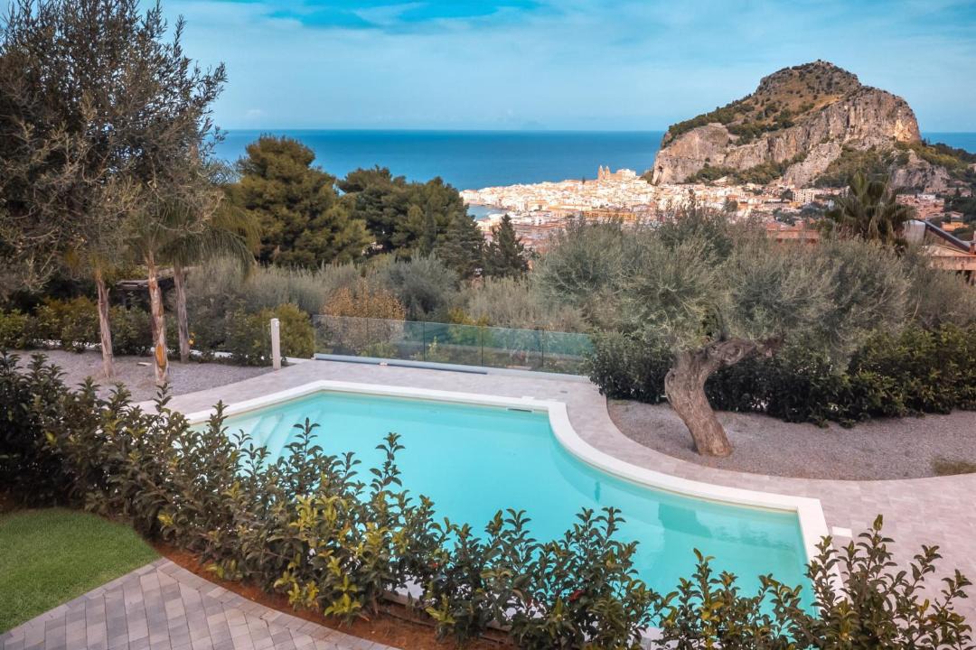 Photo of Others in Cefalu