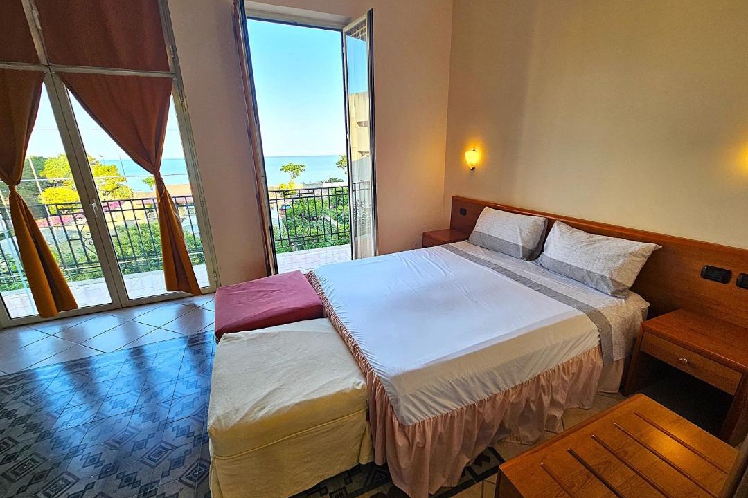 Photo of Bedroom in Ali Terme