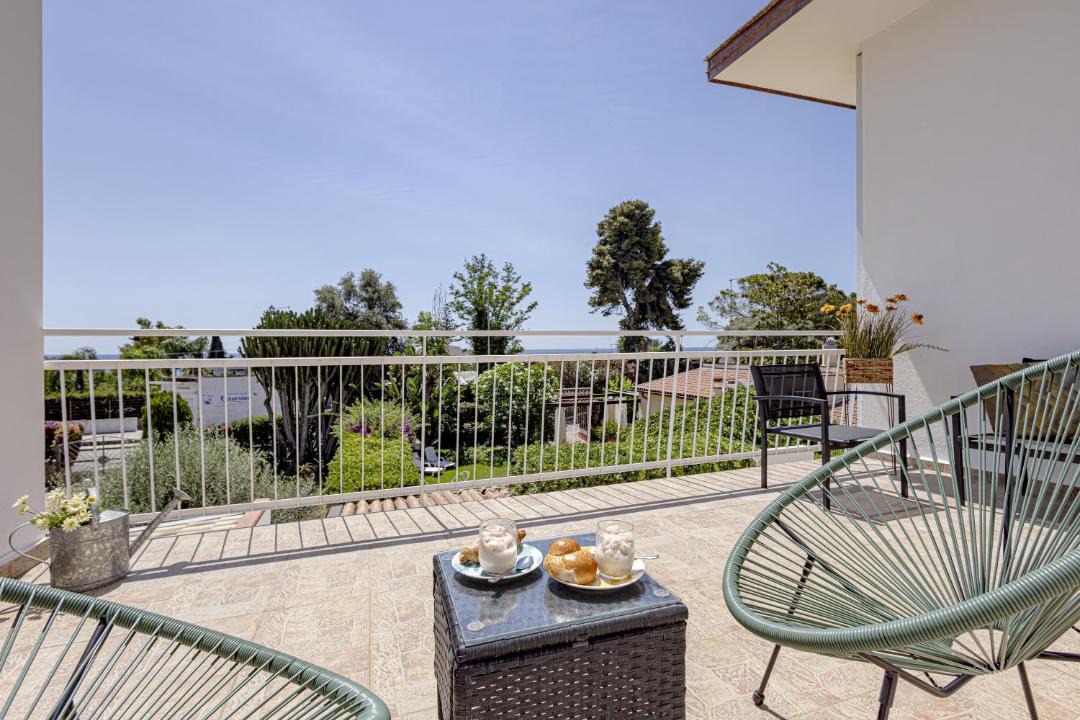 Photo of Patio Balcony in Fontane Bianche