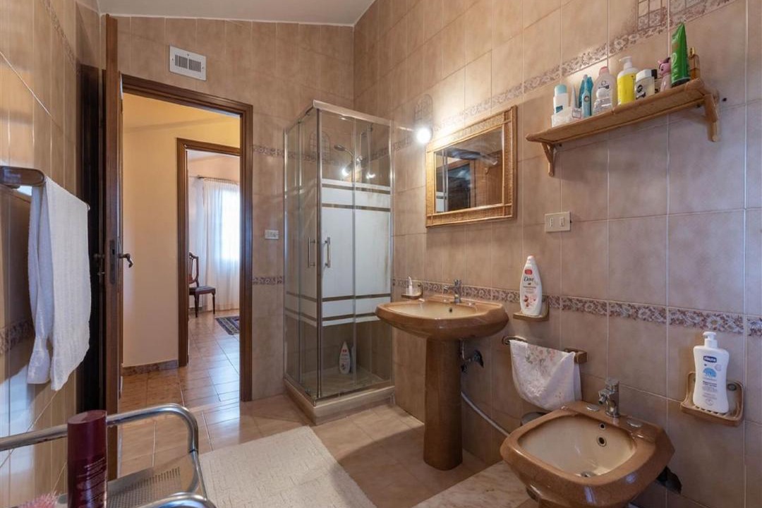 Photo of Bathroom in Misilmeri
