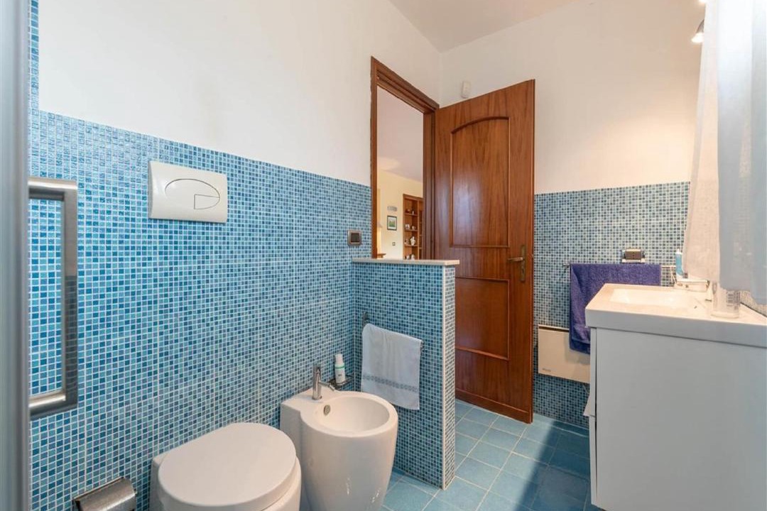 Photo of Bathroom in Misilmeri
