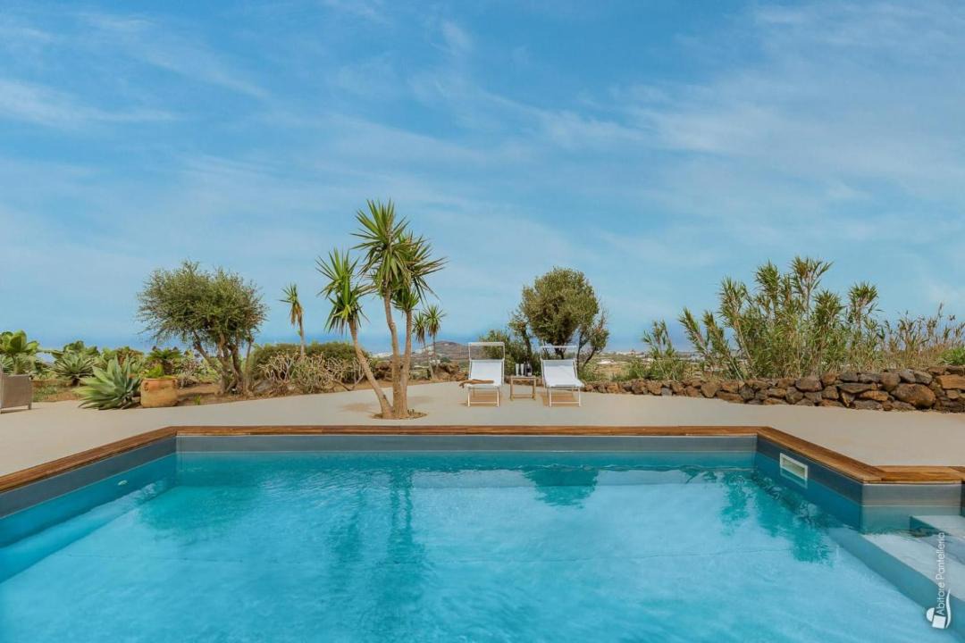 Photo of Others in Pantelleria