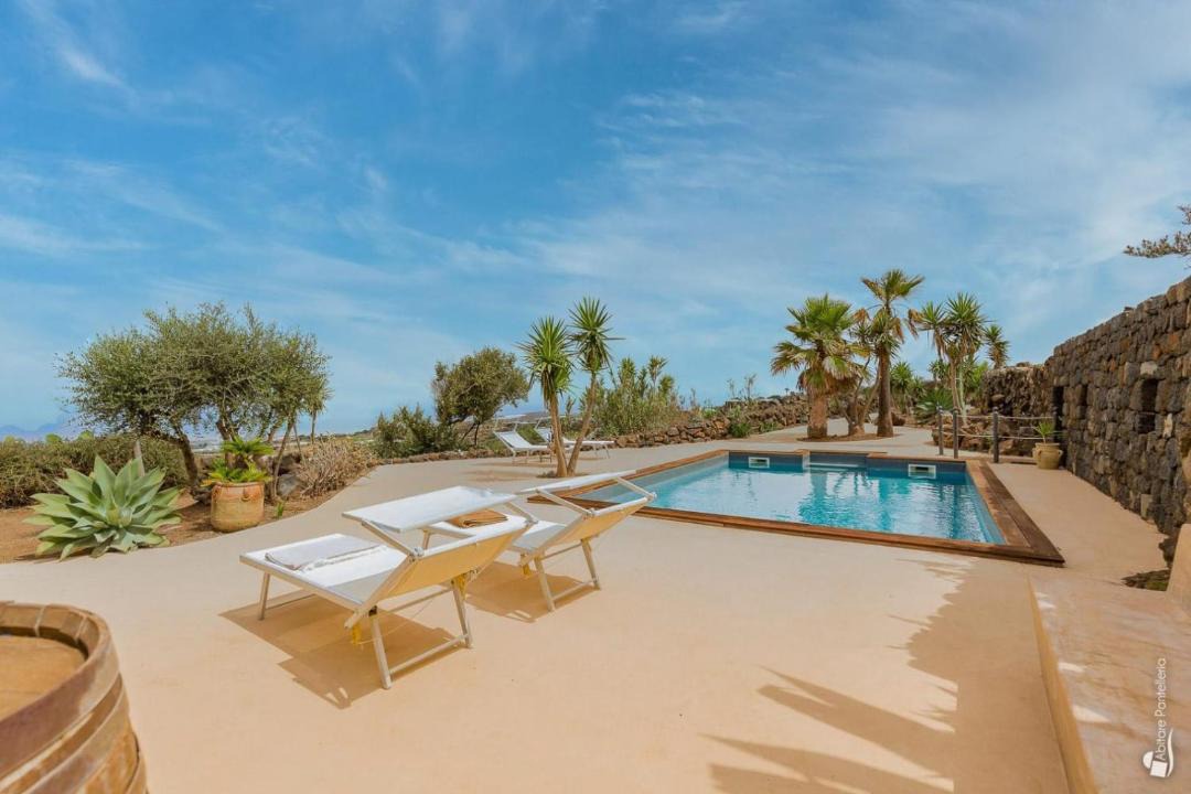 Photo of Others in Pantelleria