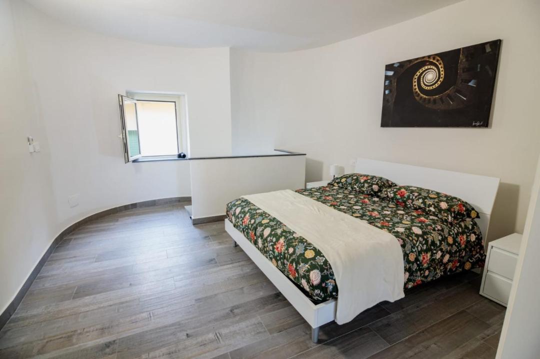 Photo of Bedroom in Capua
