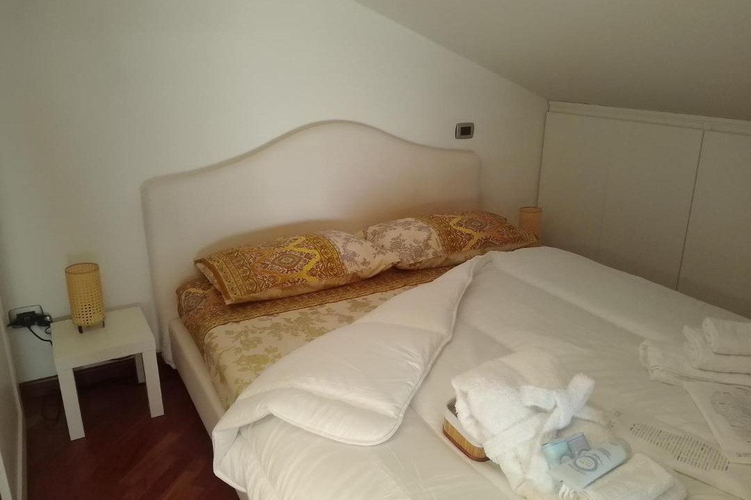 Photo of Bedroom in Tiche