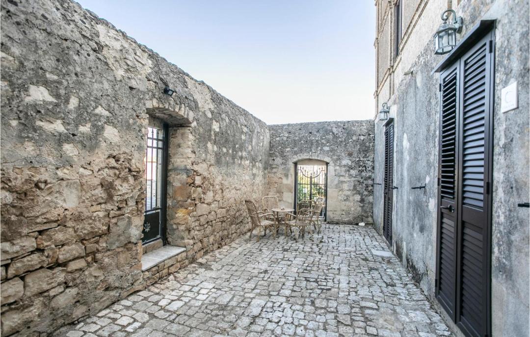 Photo of Others in Casa Papa