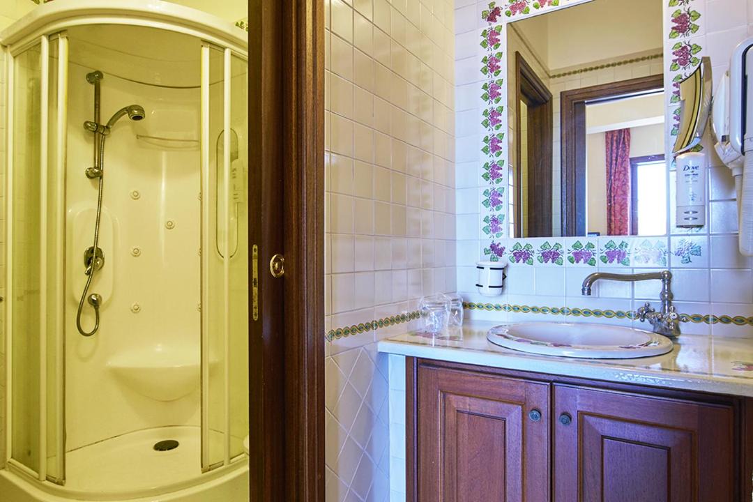 Photo of Bathroom in Lipari