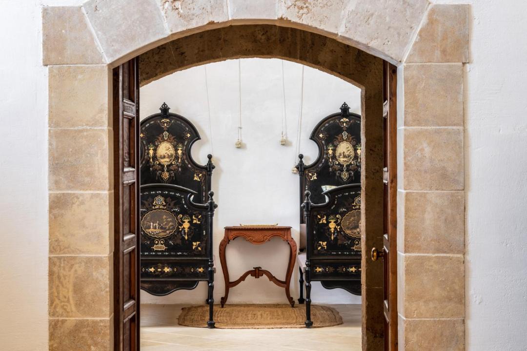 Photo of Others in Noto