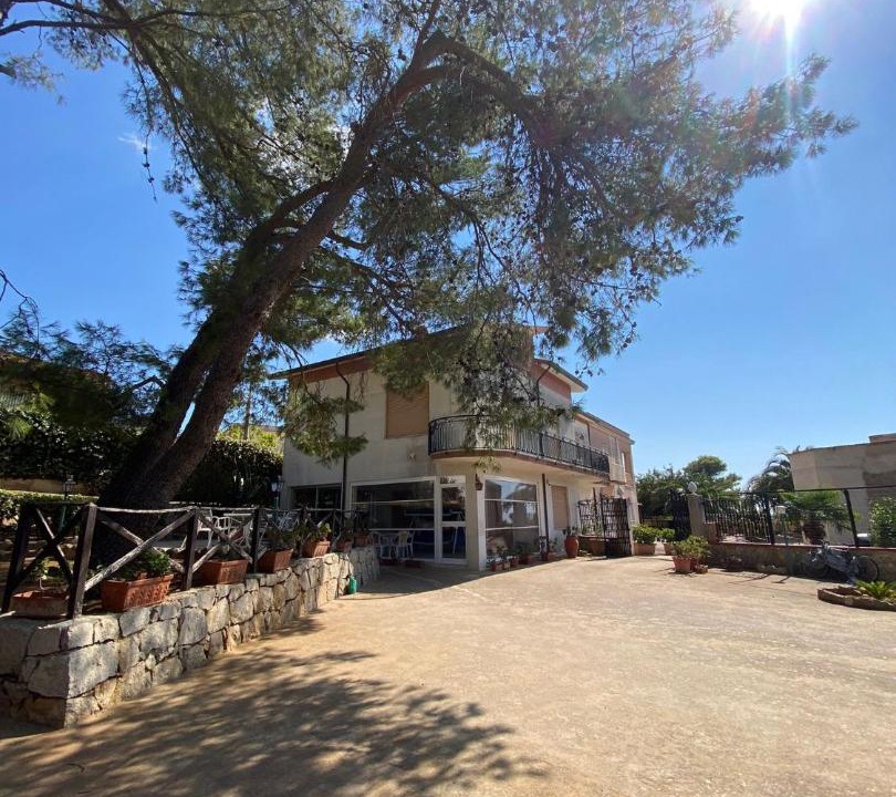 Photo of Others in Salemi
