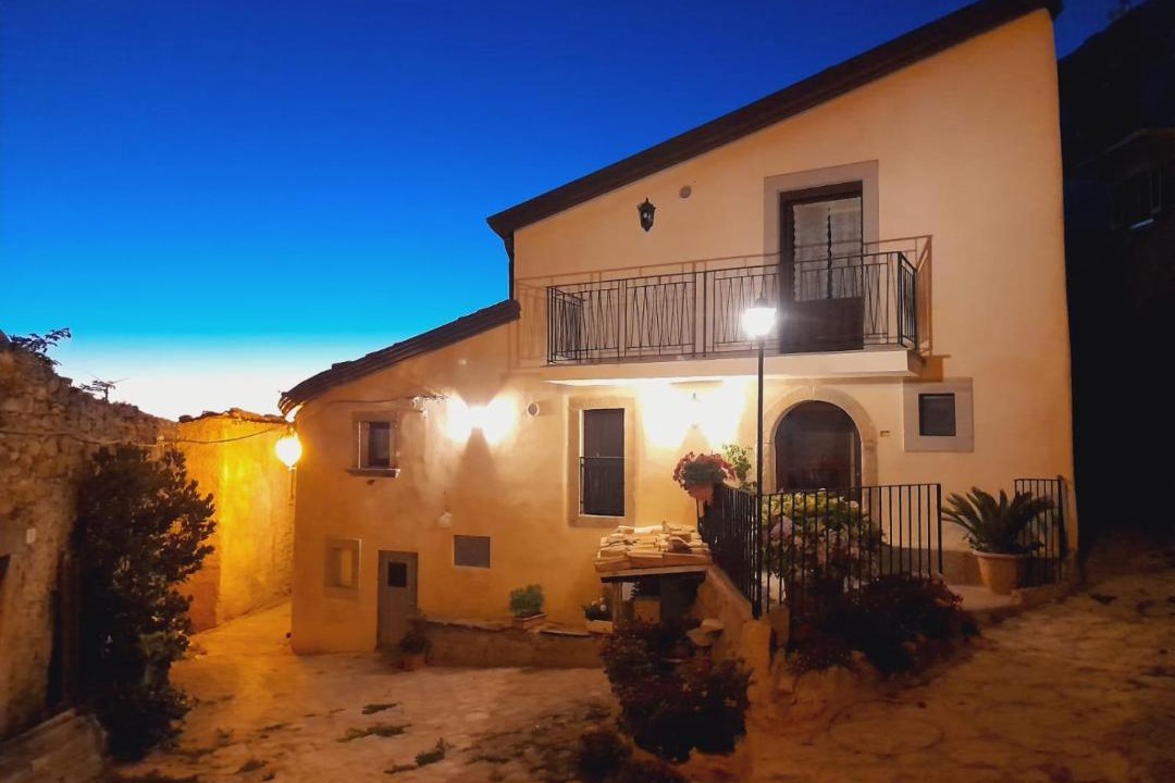 Photo of Others in Montalbano Elicona