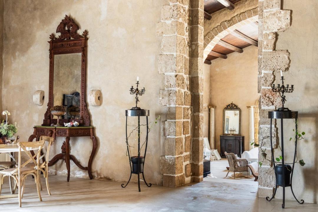 Photo of Others in Noto