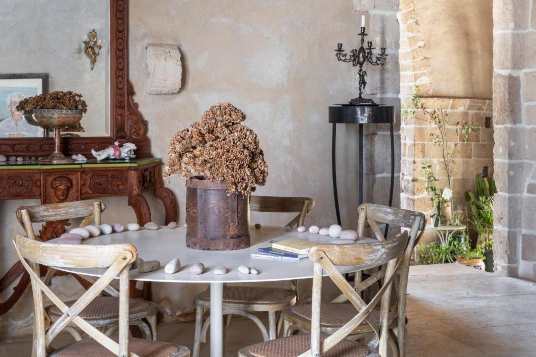 Photo of Others in Noto