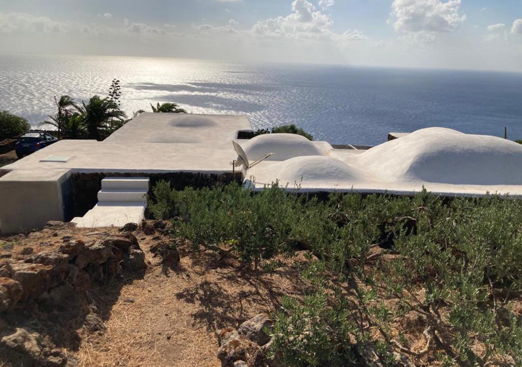Photo of Others in Pantelleria