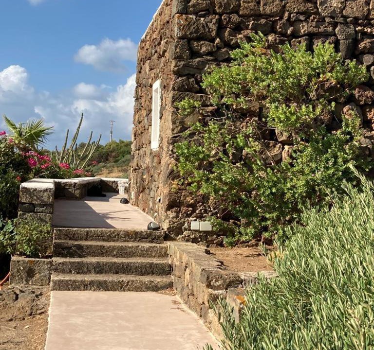 Photo of Others in Pantelleria