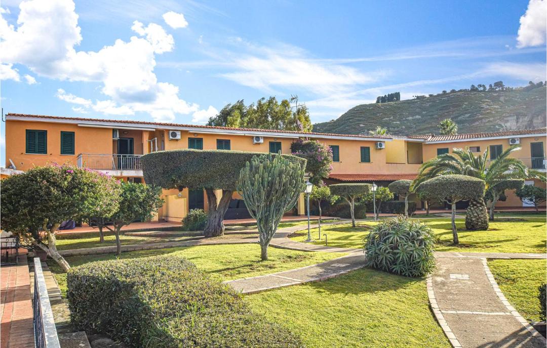 Photo of Buildings in Parghelia