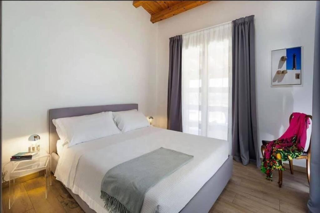 Photo of Bedroom in Noto