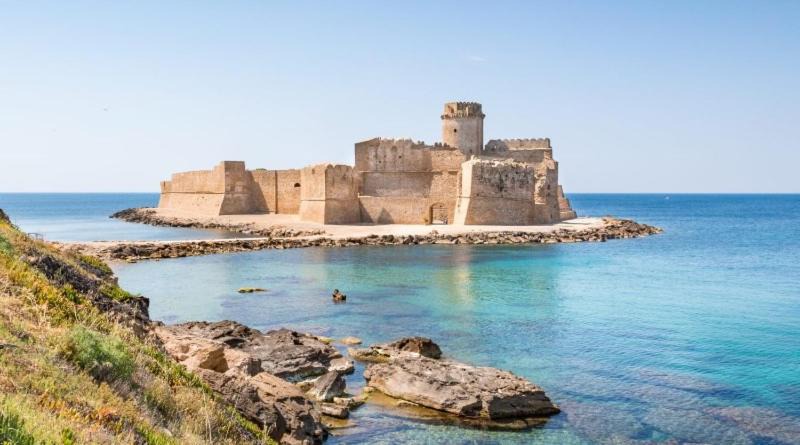 Photo of Others in Le Castella